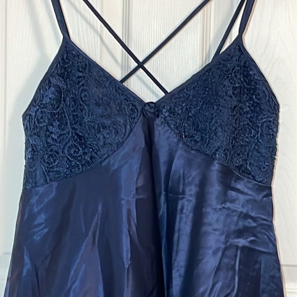 Vintage Navy Lace & Satin Chemise, Medium - Picture 2 of 6